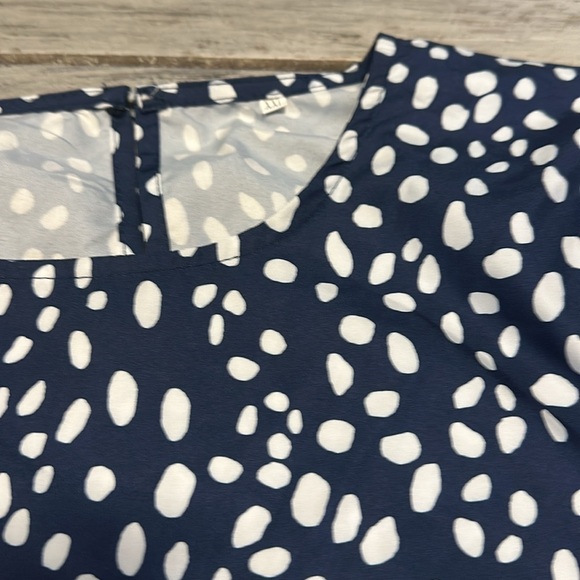 Dalmation Print Navy and White Women’s Blouse XXL - Picture 3 of 4